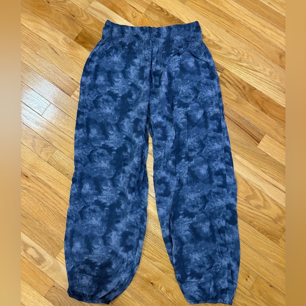 Lotus and Luna Yoga Pants S/M